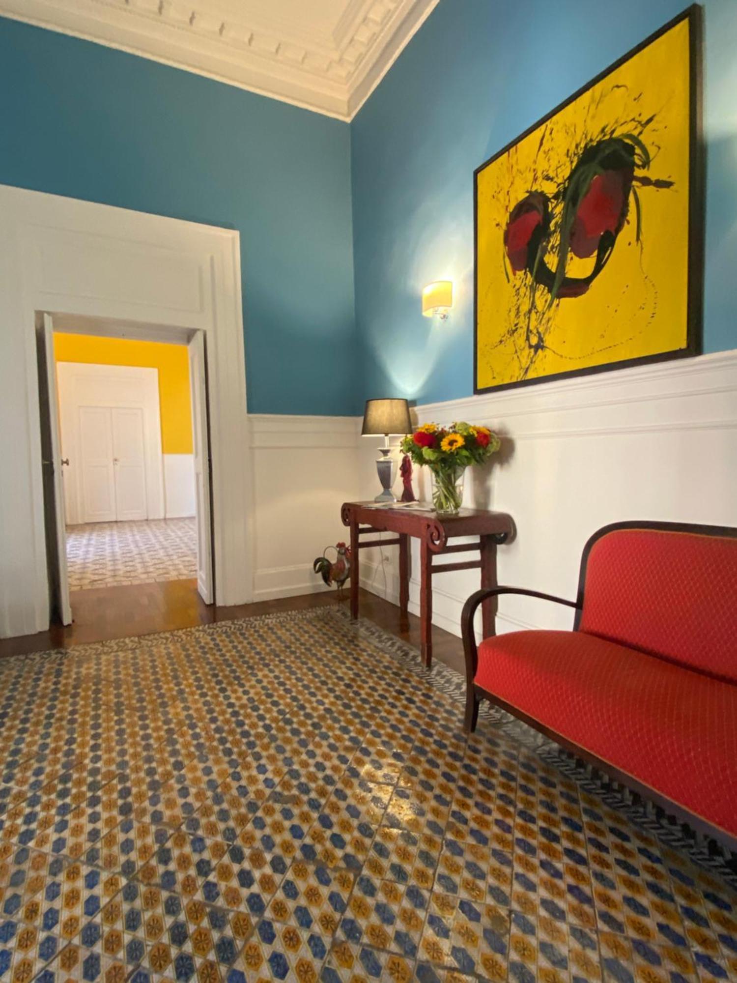 B&B Palazzo Mirelli Наполи Екстериор снимка